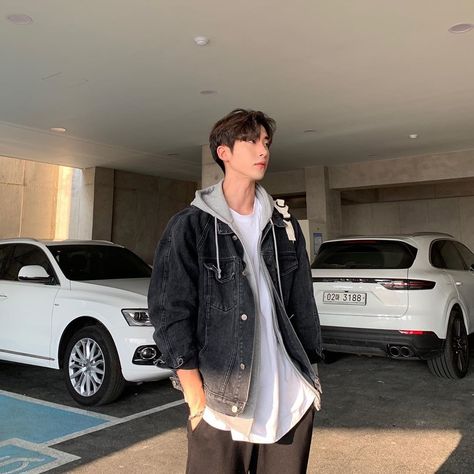 Korea Men Outfit, Korean Fashion Men Hoodie, Asian Street Fashion Men, Korean Street Fashion Men, Boyfriend Outfit, Boys Fits, Street Fashion Men Streetwear, Men Stylish Dress