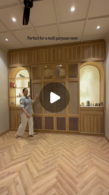 Design Foundation on Instagram: "This is a Murphy bed concept which we designed for a home office+guest bedroom+pooja room area in one of our latest project! This is a wall built-in on normal days which has a mandir on the right side and storage with display shelves on the left side. Top portion contains a loft storage.  And On days when you have guests over, this converts into a comfortable double bed.  It is very easy to operate , no heavy mechanism (even I am able to open and close it with utmost ease here)  And the best part- this whole unit is super affordable as it is made completely in laminate finish.  The arch pattern and The backlit alabaster sheet used behind the mandir and display shelves adds that element of detail and design here. We also love the rattan finish laminate used Open Pooja Room, Built In Murphy Bed Office, Murphy Bed Office Guest Bedrooms, Rattan Sheet, Alabaster Sheet, Home Office Guest Bedroom, Murphy Bed Office, Guest Bedroom Office, Office Guest Bedroom