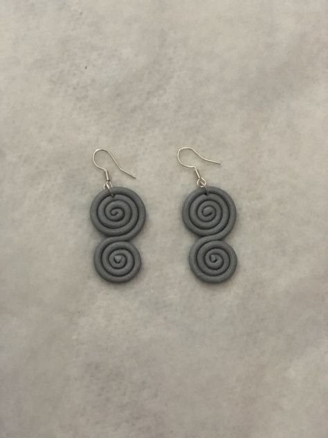 Spiral Clay Earrings, Gray Polymer Clay Earrings, Buttons Earrings, Sculpting Projects, Grey Earrings, Resin Polymer Clay, Gray Earrings, Boutique Business, Earring Inspo