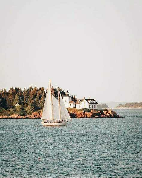 Coastal Life, Summer Inspiration, Oh The Places Youll Go, Look At You, Summer Aesthetic, Beautiful World, East Coast, Happy Places, New England