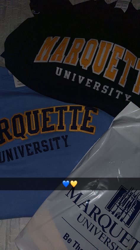 Marquette University Aesthetic, College Goals, University Aesthetic, Marquette University, College Board, Dream School, Bookstore, Book Club, Vision Board