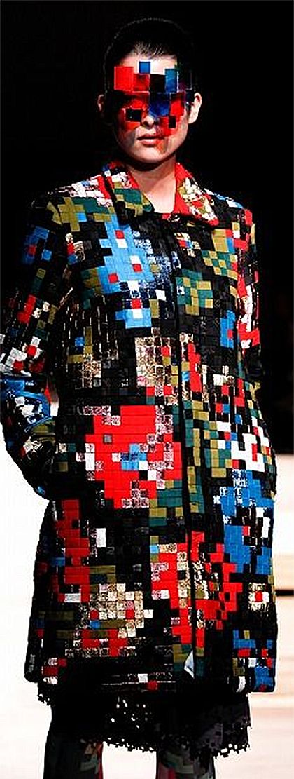 kunihiko-morinaga Pixel Print Fashion, Artwave Fashion, Glitch Outfit, Distortion Fashion, Glitch Fashion, Pixel Fashion, Pixel Pattern Design, Glitch Pattern, Techwear Fashion