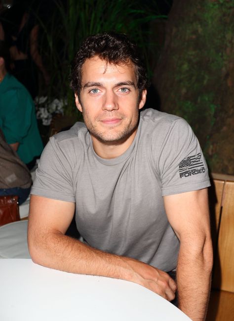 Image Henry Cavill Quotes, Henry Cavill Tudors, Young Henrys, Henry Williams, Weak In The Knees, Man Of Steel, British Actors, Henry Cavill, Tom Hiddleston