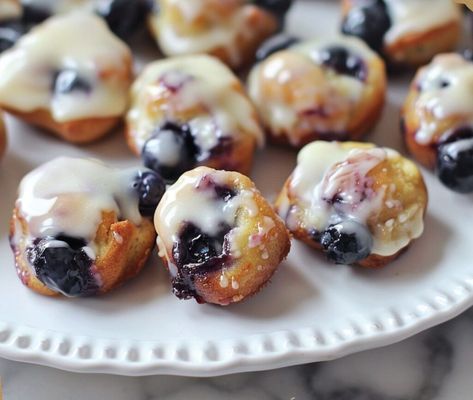 Blueberry Fritter, Fritter Bites, Types Of Pastry, Filled Muffins, Blueberry Jam, Mini Muffin Pan, Best Side Dishes, Frozen Blueberries, Muffin Cups