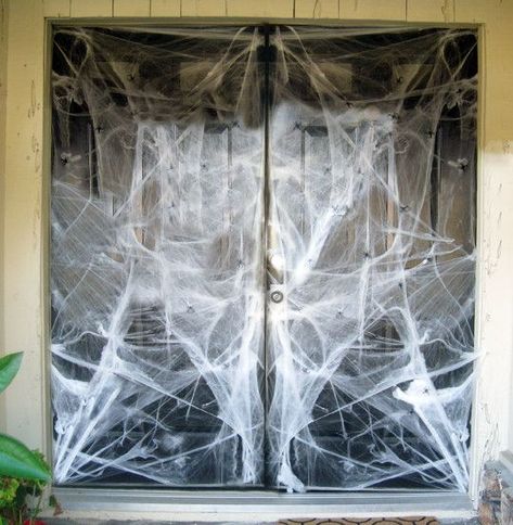 Spider Web DIY Halloween Door Decoration Halloween Haunted House Diy, Diy Halloween Door Decorations, Halloween Diy Door, Spider Net, Spider Web Decoration, Halloween Spider Decorations, White Spider, Halloween Door Hangers, Fun Halloween Crafts