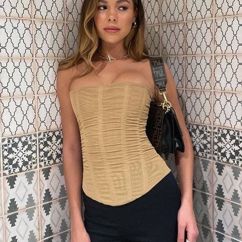 Skinny Sleeveless Tube Top Women Summer New Mesh Crop Corset Tank Party Streetwear Chest www.frescoflaire.com #skinnysleevelessdress #skinnytop #summertops #summertopscollection #summertop_by_trends Tank Tops Summer, Party Tank Top, Crop Top Women, Mesh Corset, Mesh Crop Top, Women Y2k, Strapless Corset, Corset Crop Top, Black Camis