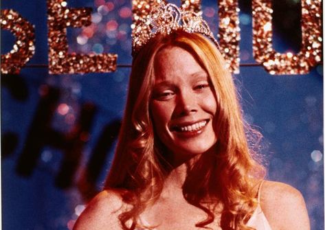 Carrie-1976 Carrie Movie 1976, Carrie Movie, Betty Buckley, Nancy Allen, Piper Laurie, Carrie White, Female Villains, Indie Horror, Jodie Foster