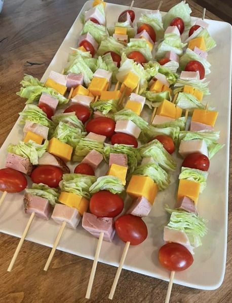 Salad Kabobs, Ultimate Salad, Gluten Free Party Food, Cucumber Slices, Ranch Salad Dressing, Deli Turkey, Kabob Recipes, Comfortable Kitchen, Deli Ham