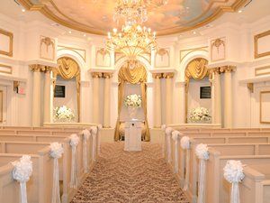 Las Vegas Wedding Ceremony, Paris Hotel Las Vegas, Las Vegas Wedding Venues, Vegas Wedding Venues, Vegas Wedding Venue, Las Vegas Wedding Venue, Vegas Bride, Vegas Wedding Chapel, Las Vegas Wedding Chapel