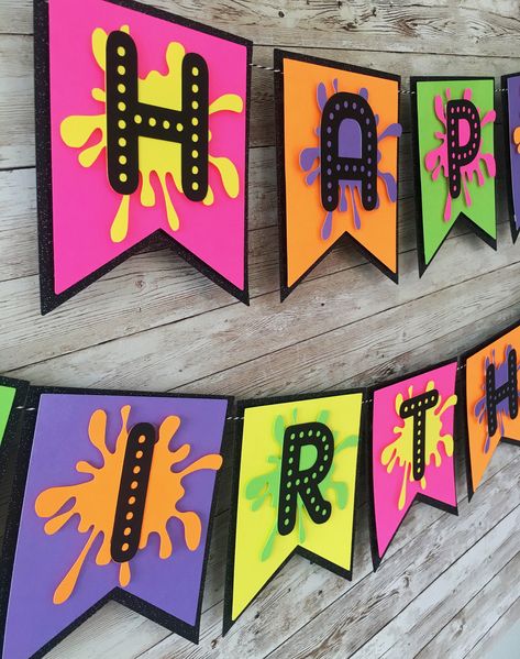 Slime Party Decorations, 80's Theme Party, Slime Theme, Neon Glow Party, Neon Party Decorations, 80s Party Decorations, 80's Theme, Slime Birthday, Painting Birthday Party