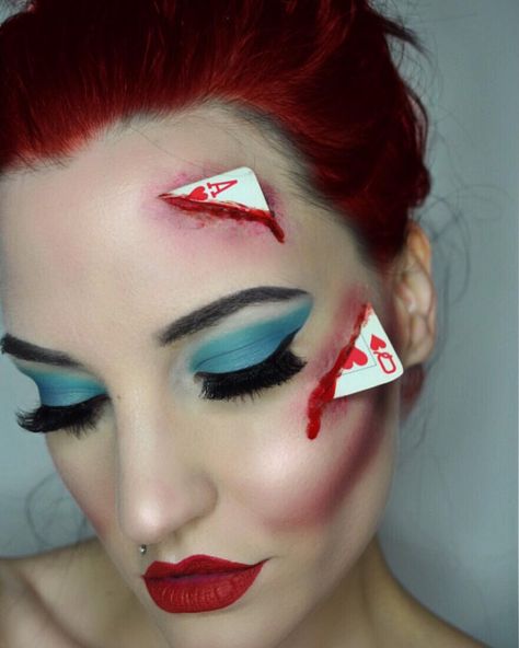 Queen Of Hearts Halloween, Queen Of Hearts Makeup, Fantasy Make-up, Halloween Make-up Looks, Halloweenský Makeup, Creepy Makeup, Halloween Makeup Scary, Halloween Makeup Inspiration, Halloween Makeup Easy