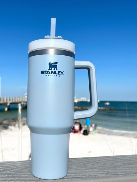 Standly Cups, Stanley Blue, Stanley Ideas, Stanley Adventure Quencher, Stanley Products, Stanley Adventure, Aesthetic Objects, Stanley Cups, Bath Body Works Candles