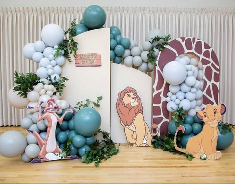 Lion King Birthday Backdrop, Lion Guard Birthday, Safari Birthday Party Decorations, Lion King Theme, Lion King Party, Lion King Baby Shower, Lion King Baby, Lion King Birthday, King Birthday