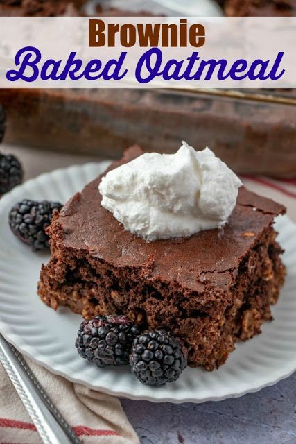 Soft and delicious baked oatmeal is a thing of breakfast glory. There are so many different ways to flavor it, but chocolate happens to be one of our favorites. This brownie inspired breakfast is healthier than you think and oh so good! On it's own it is delicious, but served with a little whipped cream and berries it is ready to be the star of your special occasion breakfast or brunch. #oatmeal #chocolate #breakfast #brunch Brownie Baked Oatmeal, Banana Baked Oatmeal, Baked Oatmeal Recipes, Oatmeal Recipe, Chocolate Oatmeal, No Bake Brownies, Baked Oats, Delicious Pumpkin, Chocolate Craving