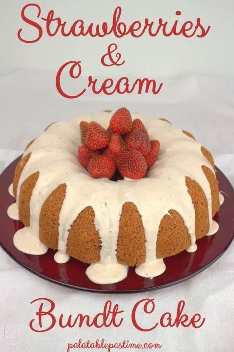 Bundt Cake Sour Cream, Cake Sour Cream, Strawberry Bundt Cake, Bunt Cake Recipe, Peppermint Cake, Strawberry And Cream, Inside Cake, Nothing Bundt, Nothing Bundt Cakes