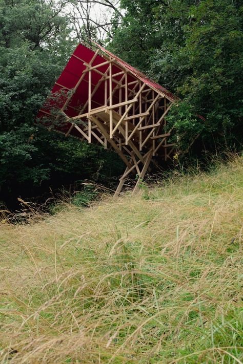 Oversized red roof shelters Patagonian Shadow Cabin in France Wooden Pavilion, Timber Cabin, Vinyl Roofing, Timber Structure, Landscape And Urbanism, Chicago Architecture, Cultural Architecture, Red Roof, Roof Structure