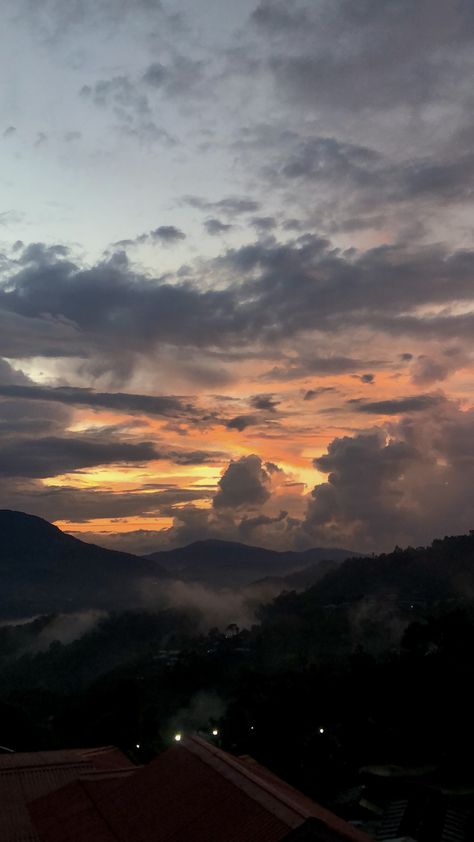 Mountain Sunset Wallpaper, Nature Asthetics, Handwriting Template, Aesthetic Dp, Black Colour Background, Melting Moments, Mountains Aesthetic, Cold Mountain, Free Lightroom Presets Portraits