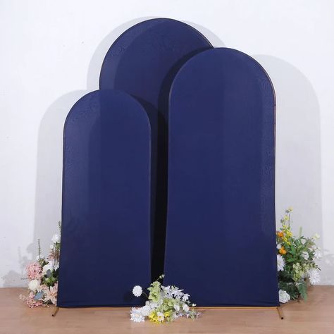 Deepen your decor's elegance with our set of 3 matte navy blue spandex wedding arch covers. ✓ Get yours today for a refined backdrop! Rectangular Backdrop, Chiara Backdrop, Backdrop Stands, Event Trends, Wedding Reception Backdrop, Easy Backdrops, Blue Backdrops, Navy Blue Wedding, Backdrop Design