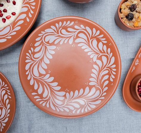 😱🤩 Did you HEAR of our FREE SHIPPING for Dinnerware Sets PLUS SALE ?!!! SIMPLE: Just📱 TEXT 760.485.9460 for CODE SHOP NOW: 20-Piece Mexican Handmade Porcelain (ZERO LEAD) RESTAURANT QUALITY Dinnerware Sets: Puebla & Talavera Styles . Mexican Artisan at its FINEST! TALAVERA: Cobalt blue color under a hand-painted design converges with the best of our roots in this beautiful porcelain collection Its name honors the affection and semblance of the traditional Talavera decoration. Ideal for re... Mexican Plates, Sayulita Wedding, Pottery Idea, Artisan Decor, Handmade Porcelain, Dinnerware Sets, Cobalt Blue, Dinnerware, Porcelain