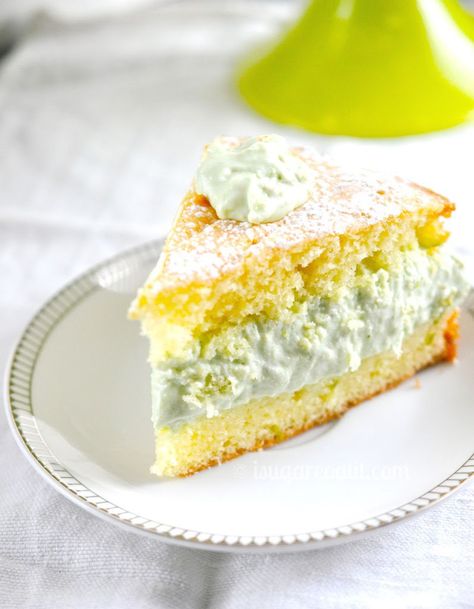 Key Lime Mojito Mousse Cake delivers the right amount of sweet and tangy for your summer enjoyment. Lime Mojito, Key Lime Recipes, Key Lime Desserts, Lime Desserts, Citrus Recipes, Summer Sweets, Lime Recipes, Sweet Treats Desserts, Sweet Dips