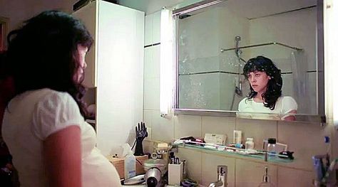 Horror Movie Bathroom Scenes, Mirror Scenes In Movies, Film Stills Horror, Horror Film Cinematography, Horror Movie Cinematography, Movie Bathroom Scene, Bathroom Movie Scenes, Horror Movies Scenes, Film Stills Cinematography