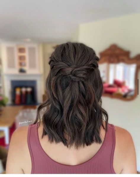 Prom Hairstyles Half Up Half Down Medium Length, Half Up Half Down Prom Hair Short Length, Wedding Hair Short To Medium Length, Half Up Half Down Medium Length Hair Wedding, Bridesmaid Hairdo Medium Length, Half Up Hair With Bangs Wedding, Prom Hairstyles Half Up Half Down Curly Medium Lengths, Boho Bridesmaid Hairstyles Short Hair, Half Up Hairstyles For Short Hair Wedding