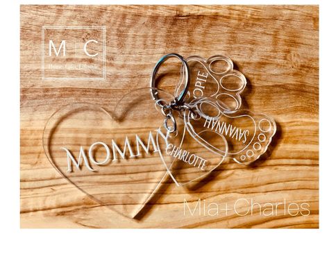 Excited to share this item from my #etsy shop: Personalized Mom Keychain, Mom With Kids Keychain, Mom Bag Charm, Gift For Mom, Mother's Day Gift, Keychain Gift #mothersday #giftforher #stepmom #mamakeychain #mother #acrylickeychain #mothersdaygift #customkeychain #personalized Mother Keychain, Mom With Kids, Dog Leash Hook, Mom Bag, Mom Keychain, Georgetown Tx, Mom Bags, Custom Gift Boxes, Mothersday Gifts