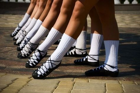 Irish dancing will always have a special place in my heart. Irish Dance Photography, Celtic Aesthetic, Cheer Practice Outfits, Irish Dance Shoes, Dancing Photography, Highland Dancing, Irish Dance Costume, Irish Step Dancing, Irish Symbols