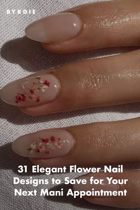 31 Elegant Flower Nail Designs For Every Season Wildflower Nails Wedding, Pressed Flower Nail Art, Real Flower Nails, Nature Nail Art, Wildflower Nails, Dried Flower Nail Art, Floral Nail Designs, Floral Nail, Flower Nail Designs