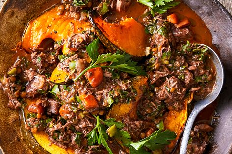 Country-style beef and lentil braise Slow Cook Beef Recipes, Slow Cook Beef, Beef And Lentil, Braised Beef Recipes, Beef Shin, Beef Cheeks, Tv Chefs, Slow Cooked Beef, Slow Cook