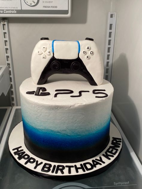 Game Cake Ideas, 10th Birthday Cakes For Boys, Volleyball Birthday Cakes, Drum Birthday, Video Game Cake, Playstation Cake, Game Cake, Sweet Birthday Cake, Video Game Cakes