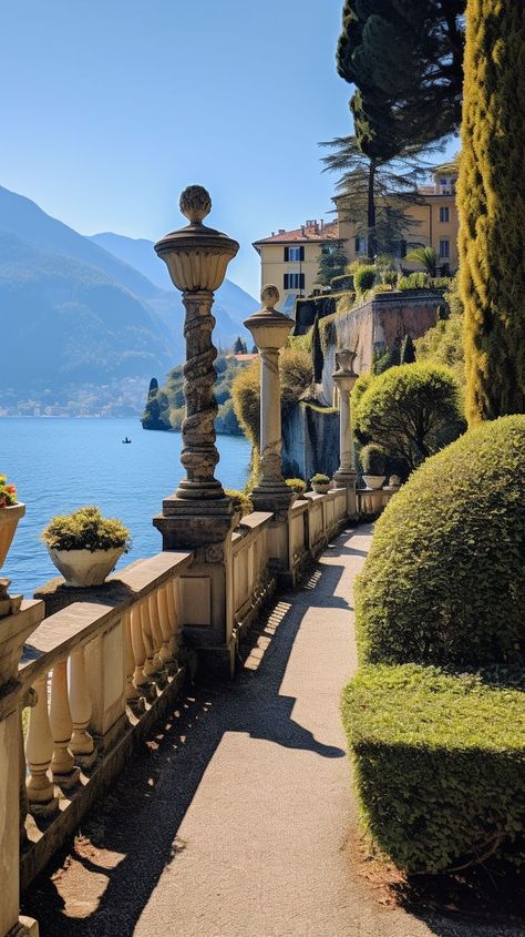 Palace Hotel Nyc, Old Money Homes, Hygge Aesthetic, Mediterranean Aesthetic, Mediterranean Mansion, Italy Vibes, Lake Como Italy, Palace Hotel, Lake Garda