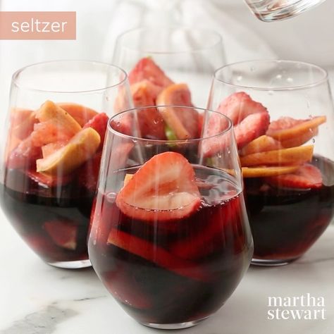 Martha Stewart Shares Boozy Red Sangria Recipe – SheKnows Sangria Vodka Recipe, Vodka Sangria, Red Sangria Recipe, Summer Sangria Recipes, Vodka Red, Red Sangria Recipes, Strawberry Sangria, Berry Sangria, Red Wine Sangria