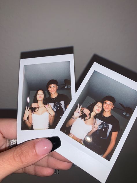 Soulmate Sketch, A Soulmate, Shotting Photo, Cute Relationship Photos, Teen Love, Goals Pictures, Polaroid Pictures, Cute Couples Photos, Relationship Goals Pictures