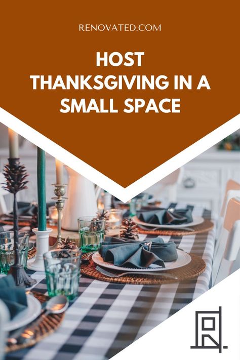 Apartment Thanksgiving Dinner, Hosting Thanksgiving In A Small House, Thanksgiving In Small House, Thanksgiving In Small Space, Thanksgiving Buffet Setup Small Space, Hosting Thanksgiving In Small Home, Small House Thanksgiving Set Up, Folding Table Dinner Party, Hosting In A Small House