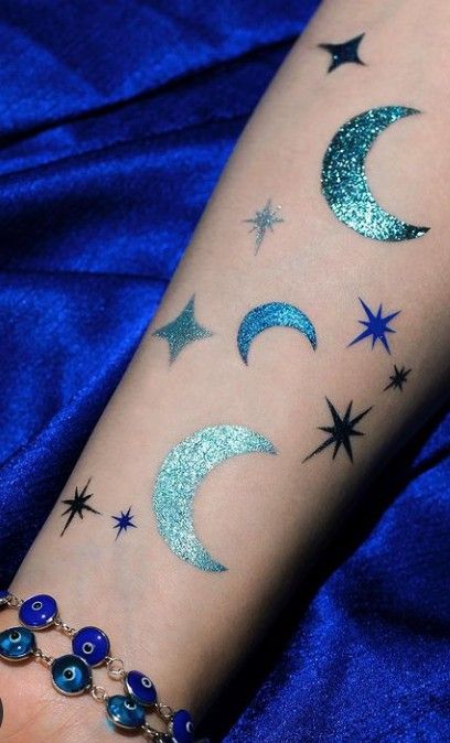 Glitter Tattoo Aesthetic, Fairy Sparkle Tattoo, Y2k Glitter Tattoo, Glitter Tattoo Permanent, Fairy Star Tattoo, Real Tattoos That Look Like Glitter, Glitter Tattoo Temporary, Glitter Tattoos Real, Glitter Tattoo Stencils