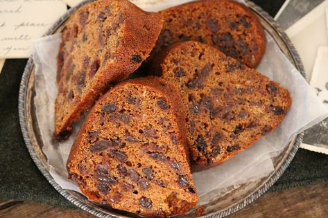 Boiled Raisin Spice Cake, Boiled Cake Recipes, Raisin Cake Old Fashioned, Raisin Pound Cake Recipe, Boiled Raisin Cake Recipe, Boiled Cake, Boiled Raisin Cake, Rasin Bread, Raisin Cake Recipe