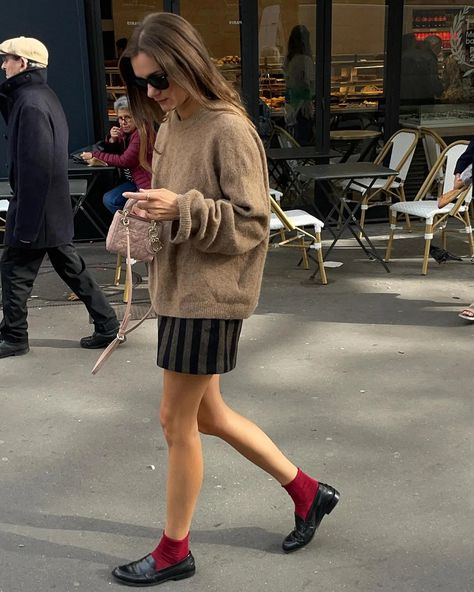 9 Chic Ways to Wear Loafers With Socks in 2024 | Who What Wear UK Red Sox Outfit, Fall Mini Skirt, Loafers With Socks, Red Socks, Loafers Outfit, Academia Outfits, Quoi Porter, Sock Outfits, Personal Style Inspiration