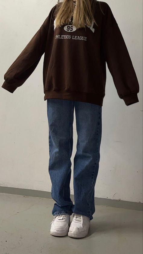 Dark Purple Sweatshirt Outfit, Over Sized Crewneck Outfit, Maroon Crewneck Outfit, Dark Brown And Blue Outfit, Dark Blue Sweatshirt Outfit, Jeans And Crewneck Outfit, Maroon Sweatshirt Outfit, Jeans And Sweatshirt Outfit, Grey Crewneck Outfit