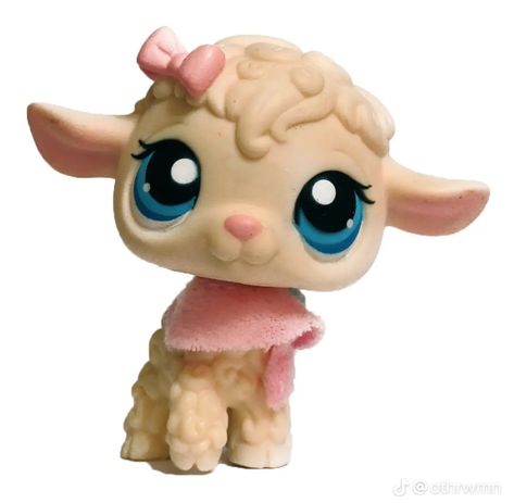 This is literally me Littlest Pet Shop, Lps, Pet Shop, Around The World, Pet, The World, Pink