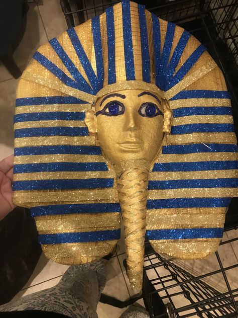 #Egyptian #TrunkOrTreat #SchoolCrafts #EgyptThemeTrunkortreat Egyptian Trunk Or Treat, Ancient Egypt Trunk Or Treat, Ancient Egypt Decorations Diy, Egyptian Halloween Party, Mummy Sarcophagus Diy, Egyptian Parade Float, Egyptian Party, Trunk Or Treat Ideas, Treat Ideas