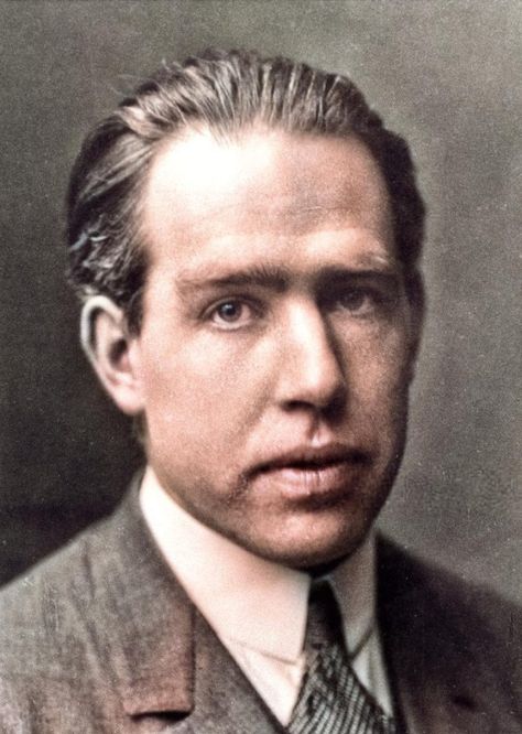 Neils Bohr Atomic Model, Bohr's Model Of An Atom, Ernest Rutherford, Quantum Mechanics Physics, Atom Model, Bohr Model, Subatomic Particles Atoms, Niels Bohr, Nuclear Physics