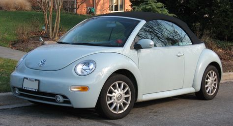 2012 VW Light blue vonvertable Buggy Car, Bug Car, Volkswagen New Beetle, Car Deco, Volkswagen Bug, Beetle Car, Beetle Convertible, Vw Vintage, New Beetle