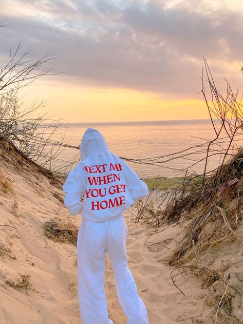 Ghost Clothing, Lonely Ghost, Tiktok Aesthetic, Pics Inspo, Aesthetic Photos, Beach Pants, Hoodie Outfit, College Fashion, Text Me