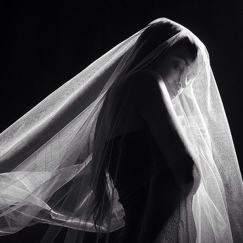 CONGRATULATIONS, Here are the winner from yesterday Sep. 12, 2014 in PHOTO OF THE DAY BLIPOINT in Instagram. Photo by: @cel_1965 Music Photoshoot, White Veil, White Veils, Modern Photographers, Master Piece, Ethereal Art, Dance Photography, Black White Photos, Photography Women