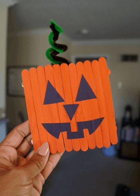 Easy Pumpkin Crafts for Toddlers ⋆ Mimosas & Motherhood Popsicle Sticks Halloween Crafts, Lantern Crafts For Kids, Pumpkin Art Project, Neighborhood Halloween, Pie Craft, Clue Cards, Pumpkin Craft, Lantern Craft, Popsicle Crafts