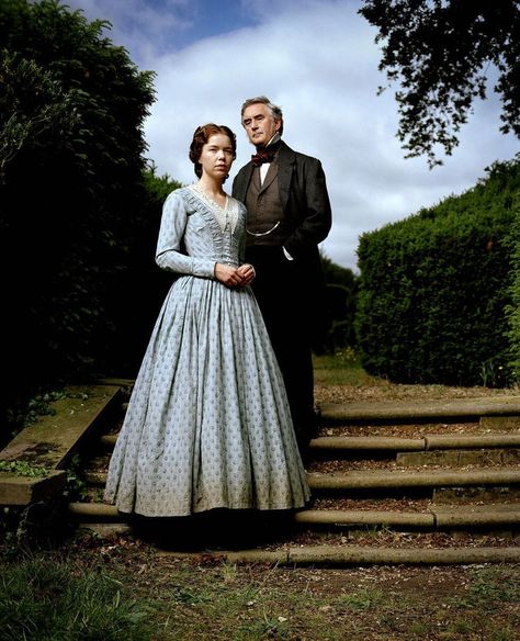 Bleak House (2005): Esther Summerson (Anna Maxwell Martin) and Mr. John Jarndyce (Denis Lawson. Pbs Masterpiece, Masterpiece Mystery, British Period Dramas, Hopelessly Romantic, Little Dorrit, British Costume, Amazing Movies, Victoria Reign, Bleak House