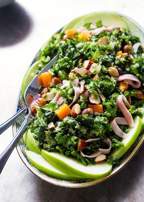 healthy-kale-quinoa-salad-recipe Apple Cheddar Salad, Quinoa Apple Salad, Kale Salad With Quinoa, Salad Recipe Ideas, Salad With Quinoa, Thanksgiving Salad Recipes, Apple Cheddar, Christmas Salad Recipes, Quinoa Kale