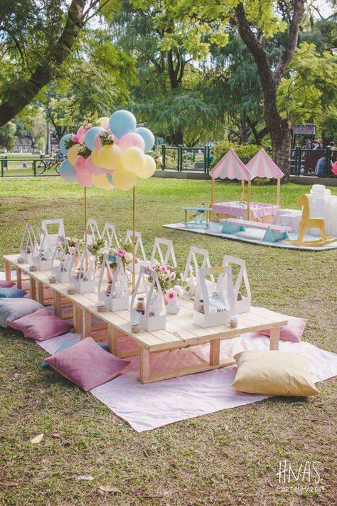 Movie Night Birthday Party Ideas, Movie Night Birthday, Night Birthday Party, Movie Night Birthday Party, Backyard Birthday Parties, Picnic Birthday Party, Kids Picnic, Outdoors Birthday Party, Backyard Birthday