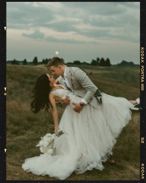 dip kiss with big lacey wedding dress and the full moon shining bright Modern Fairytale Aesthetic, Moody Wedding Pictures, Dip Kiss, Outdoor Wedding Pictures, Boho Outdoor Wedding, Moody Wedding Photography, Fairytale Aesthetic, Barn Wedding Photography, Outdoor Wedding Photography